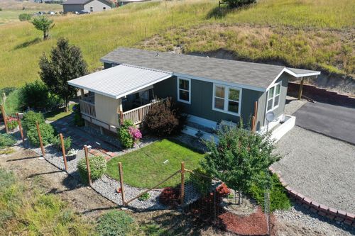 640 Central Ave, Eureka, MT, 59917-8400 | Card Image