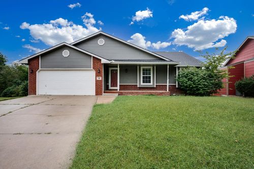 158 Chestnut Dr, Mulvane, KS, 67110-2000 | Card Image