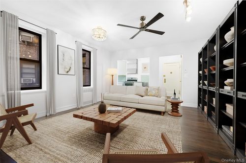 2n-860 Grand Concourse, Bronx, NY, 10451-2819 | Card Image