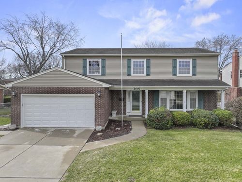 2007 E Robinhood Ln, Arlington Heights, IL, 60004-4225 | Card Image