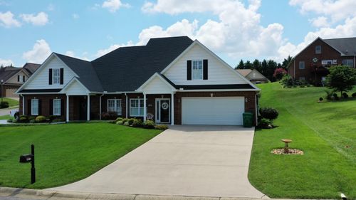 573 Kensington Dr, Morristown, TN, 37814-2192 | Card Image