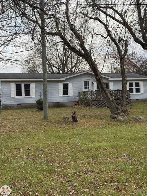 7957 Marsh Rd, Cottrellville, MI, 48039-3211 | Card Image