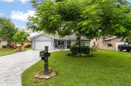 10307 Nw 70th St, Tamarac, FL, 33321-2226 | Card Image