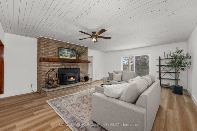 4890 Lake Ridge Rd N, House other with 4 bedrooms, 2 bathrooms and 10 parking in Ashburn ON | Image 8
