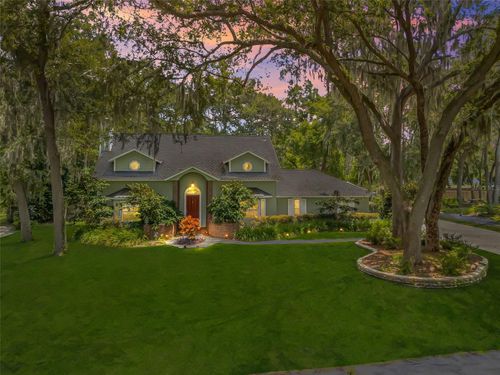 4207 Bair Ave, FRUITLAND PARK, FL, 34731-5618 | Card Image