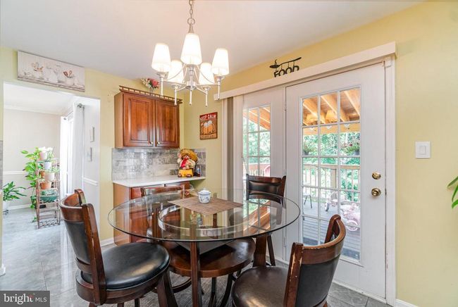 17616 Chisholm Ln, House other with 5 bedrooms, 4 bathrooms and null parking in DUMFRIES VA | Image 6