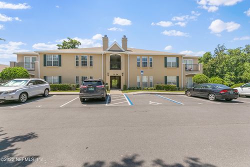 57-57 Jardin De Mer Pl, JACKSONVILLE BEACH, FL, 32250-8606 | Card Image