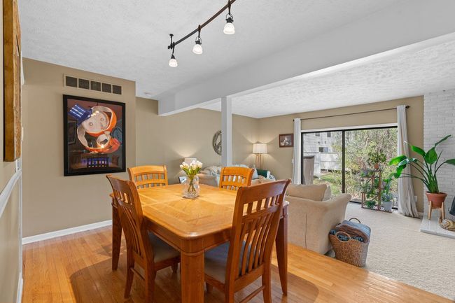 1833 Burrwood Cir, Condo with 2 bedrooms, 3 bathrooms and null parking in East Lansing MI | Image 6