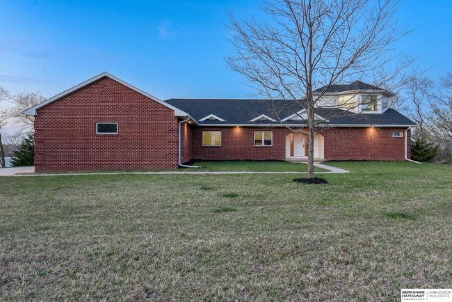 7881 Wisteria Way, House other with 5 bedrooms, 3 bathrooms and 3 parking in Fort Calhoun NE | Image 77