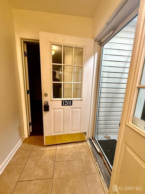 1201 Plymouth Rd, North Brunswick, NJ, 08902-4590 | Card Image