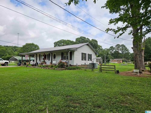 75 Moore St, Steele, AL, 35987-1934 | Card Image