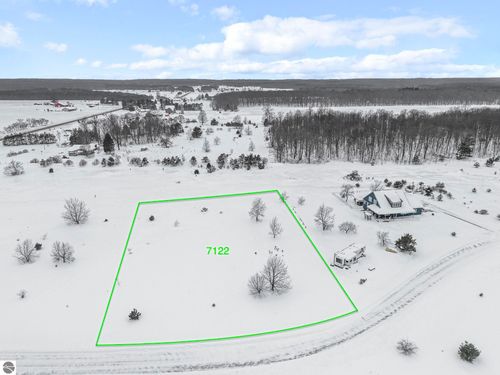 7122 Misty Ln, Lake Ann, MI, 49650-9643 | Card Image