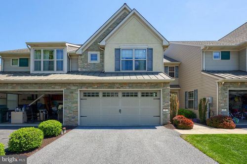9 Rebecca Dr, DENVER, PA, 17517-9258 | Card Image