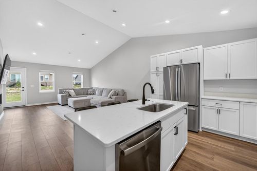 340 Lilac Ln, Stoughton, WI, 53589-8802 | Card Image