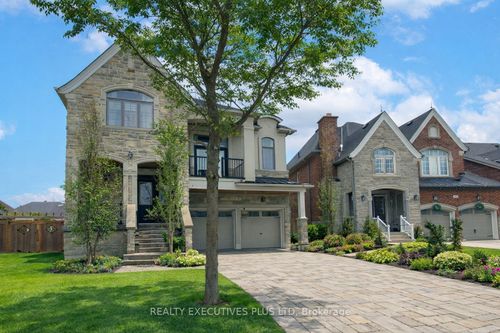 10 Sim Hill Cres, King City, ON, L7B0C4 | Card Image