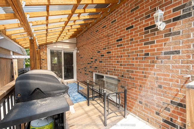 4 Simmons Blvd, House other with 5 bedrooms, 4 bathrooms and 3 parking in Brampton ON | Image 31