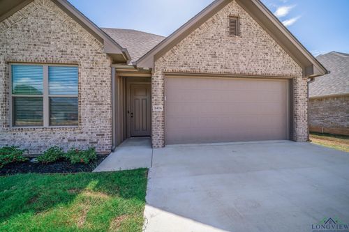 1426 Page Valley Cir, Longview, TX, 75601 | Card Image