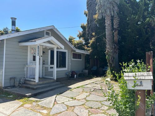 1060 30th Avenue, Santa Cruz, CA, 95062 | Card Image