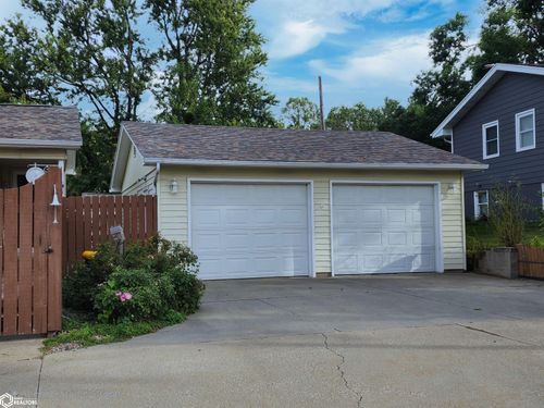 1508 Roosevelt Dr, Atlantic, IA, 50022-2742 | Card Image