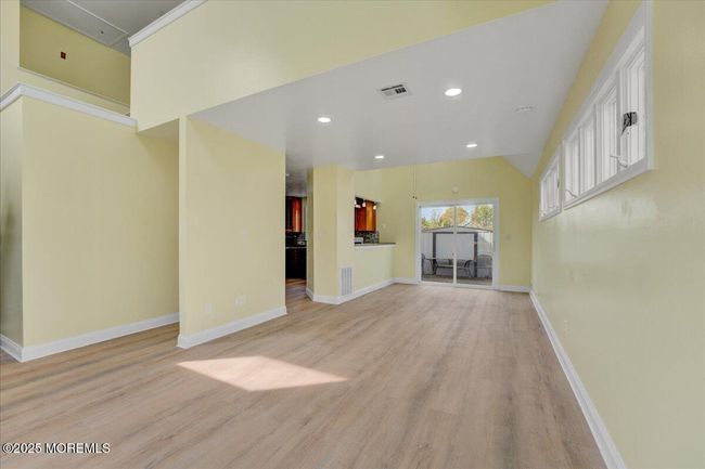 29 Lohsen Ave, House other with 3 bedrooms, 2 bathrooms and null parking in Keansburg NJ | Image 4