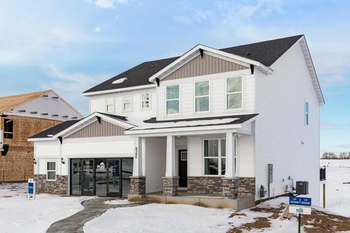 6135 Goodwin Ave S, Cottage Grove, MN, 55016-6094 | Card Image