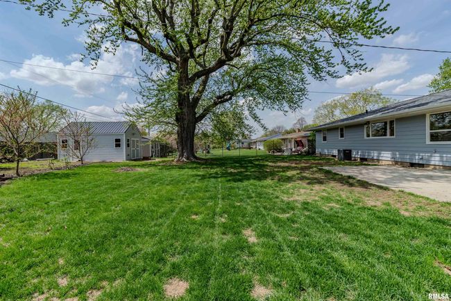 501 W High St, House other with 3 bedrooms, 2 bathrooms and null parking in Roanoke IL | Image 10