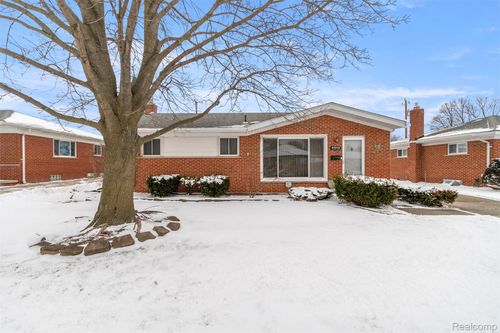 8512 Norborne Ave, Dearborn Heights, MI, 48127-1187 | Card Image