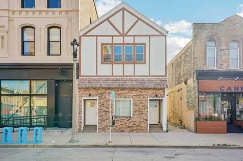 808 S 5th St, Milwaukee, WI, 53204-1761 | Card Image