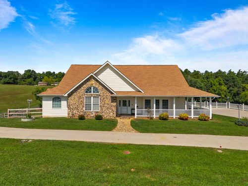 838 Chestnut Grove Rd, Dandridge, TN, 37725-4206 | Card Image