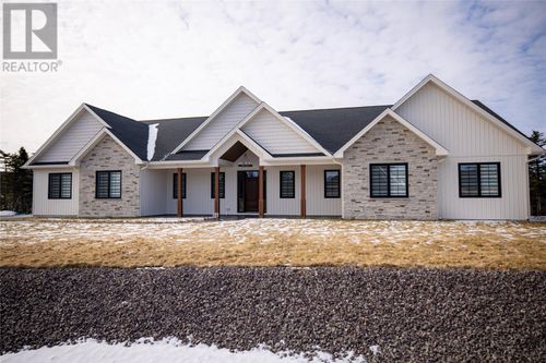 22 Balsamwood Rd, Paradise, NL, A1L4K9 | Card Image