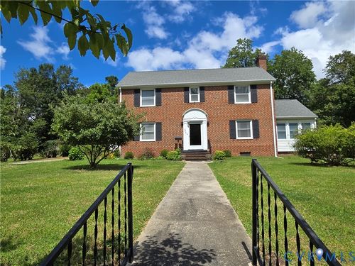 207 Fayette St, Farmville, VA, 23901-2031 | Card Image