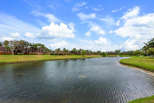 1206 12 Th Ct, Condo with 2 bedrooms, 3 bathrooms and null parking in Jupiter FL | Image 19