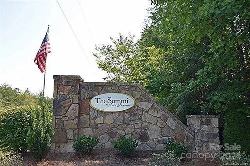 8207 Long Island Rd, Catawba, NC, 28609-8998 | Card Image