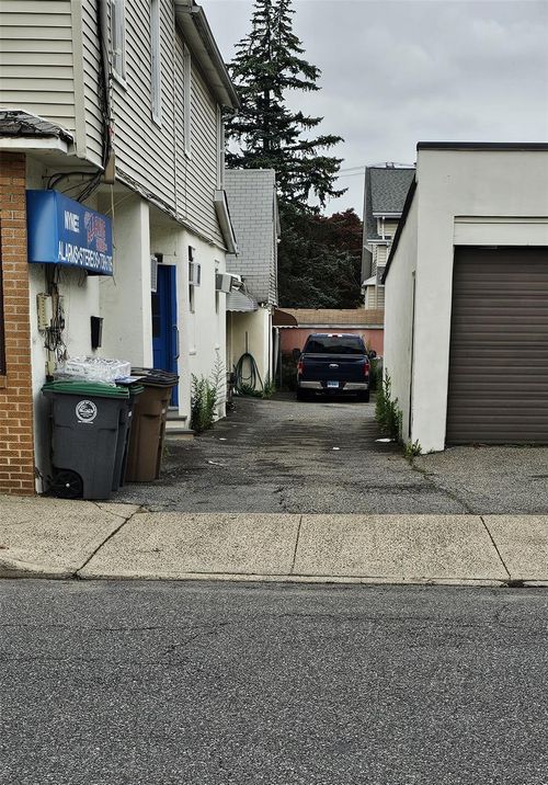 ste-1-421 Fifth Ave, Pelham, NY, 10803-3703 | Card Image