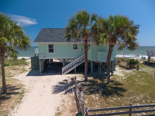218 Palmetto Boulevard, Edisto Island, SC, 29438 | Card Image
