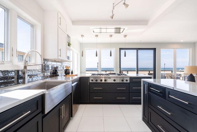 Kitchen | Image 9