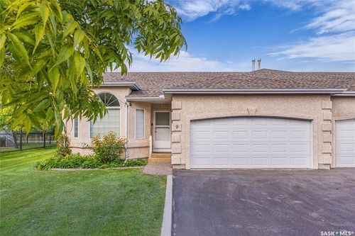 9-927 Heritage View, Saskatoon, SK, S7H5S2 | Card Image