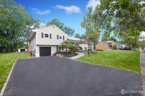 522 Willow Avenue, Piscataway, NJ, 08854 | Card Image