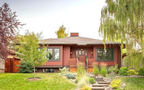 95 Lissington Dr Sw, Calgary, AB, T3E5E4 | Card Image