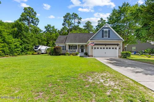 1715 Chadwick Shores Dr, Sneads Ferry, NC, 28460-9283 | Card Image