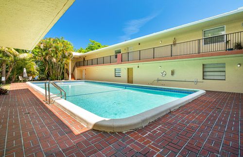 apt-206-1826 N Dixie Hwy, Fort Lauderdale, FL, 33305-3839 | Card Image
