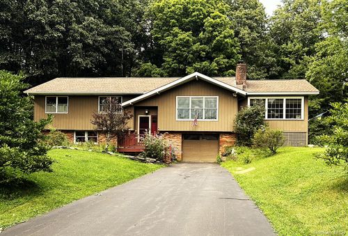 33 Twin Bridges Rd, Copake, NY, 12516-1606 | Card Image