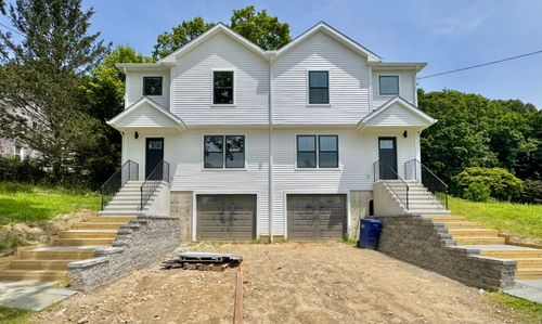 55 A Moulthrop St, Ansonia, CT, 06401-1577 | Card Image