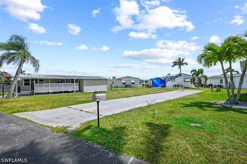 339 Mattie Ave, FORT MYERS, FL, 33908-3420 | Card Image