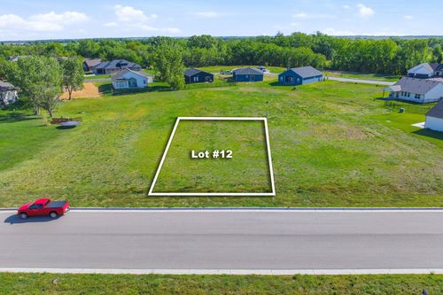 324 W Cherry Oaks St, Cheney, KS, 67025-9066 | Card Image