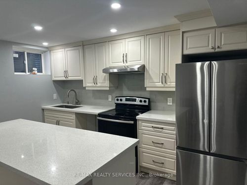 266 Dougall Ave, Caledon, ON, L7C3V5 | Card Image