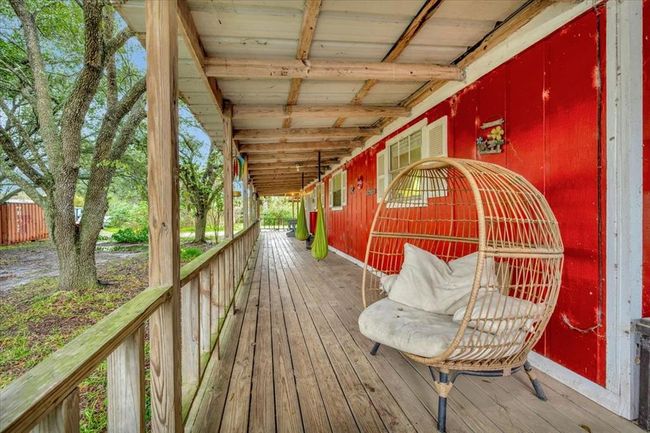 Relax on the porch with some ice tea and enjoy the cool country breeze. | Image 7