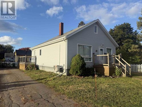 186 Rogers Ave, Summerside, PE, C1N1Z8 | Card Image