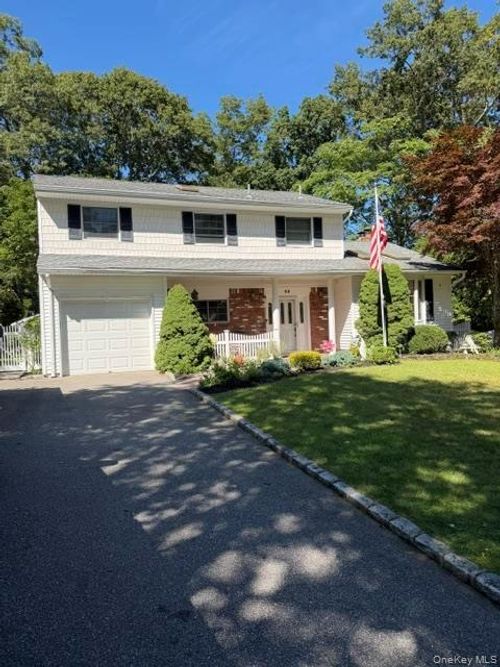 22 Sheryl Crescent Crescent, Smithtown, NY, 11787 | Card Image