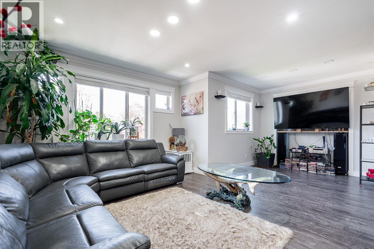 Residential in Maple Ridge 2